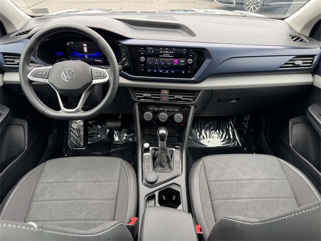 2023 Volkswagen Taos SE photo 17