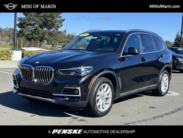 2022 BMW X5 40i's photo