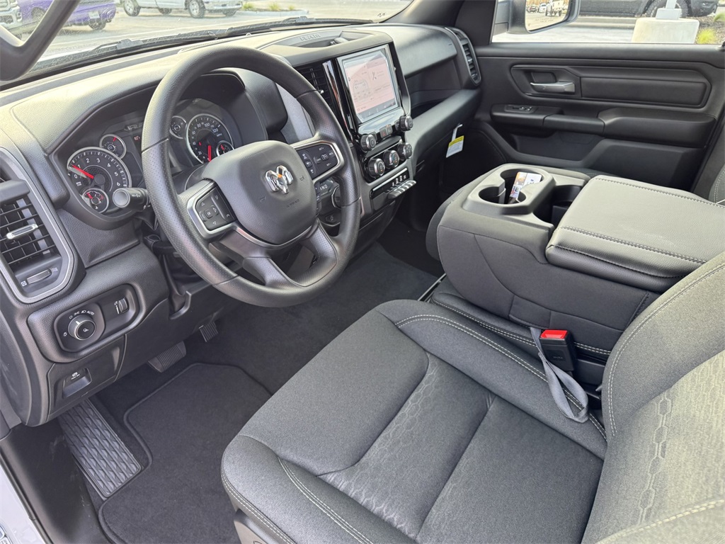 2025 Ram 1500 Tradesman photo 12