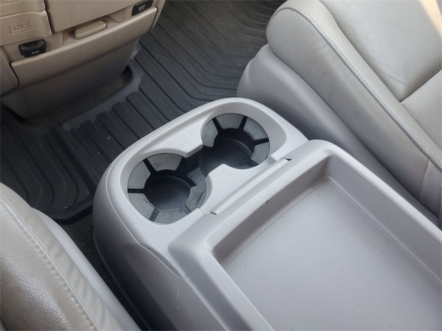 2015 Honda Odyssey EX-L photo 25