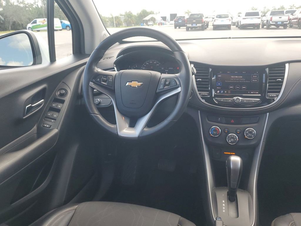 2020 Chevrolet Trax LT photo 14