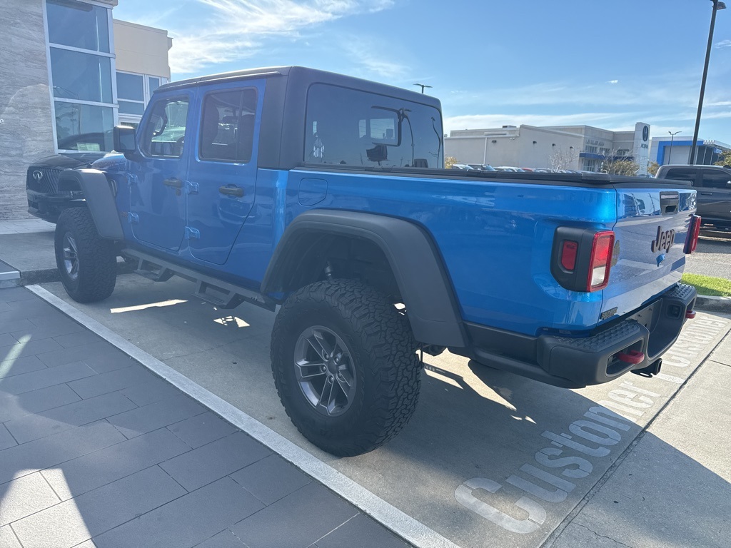 2020 Jeep Gladiator Rubicon photo 11