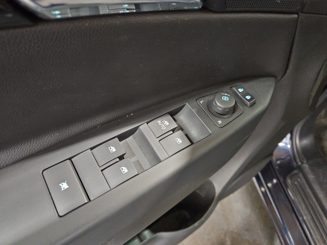 2015 Chevrolet Captiva Sport LT photo 14