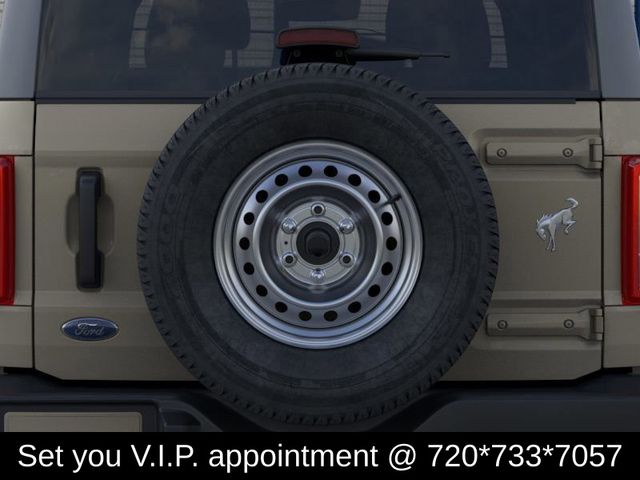 2025 Ford Bronco Base photo 20