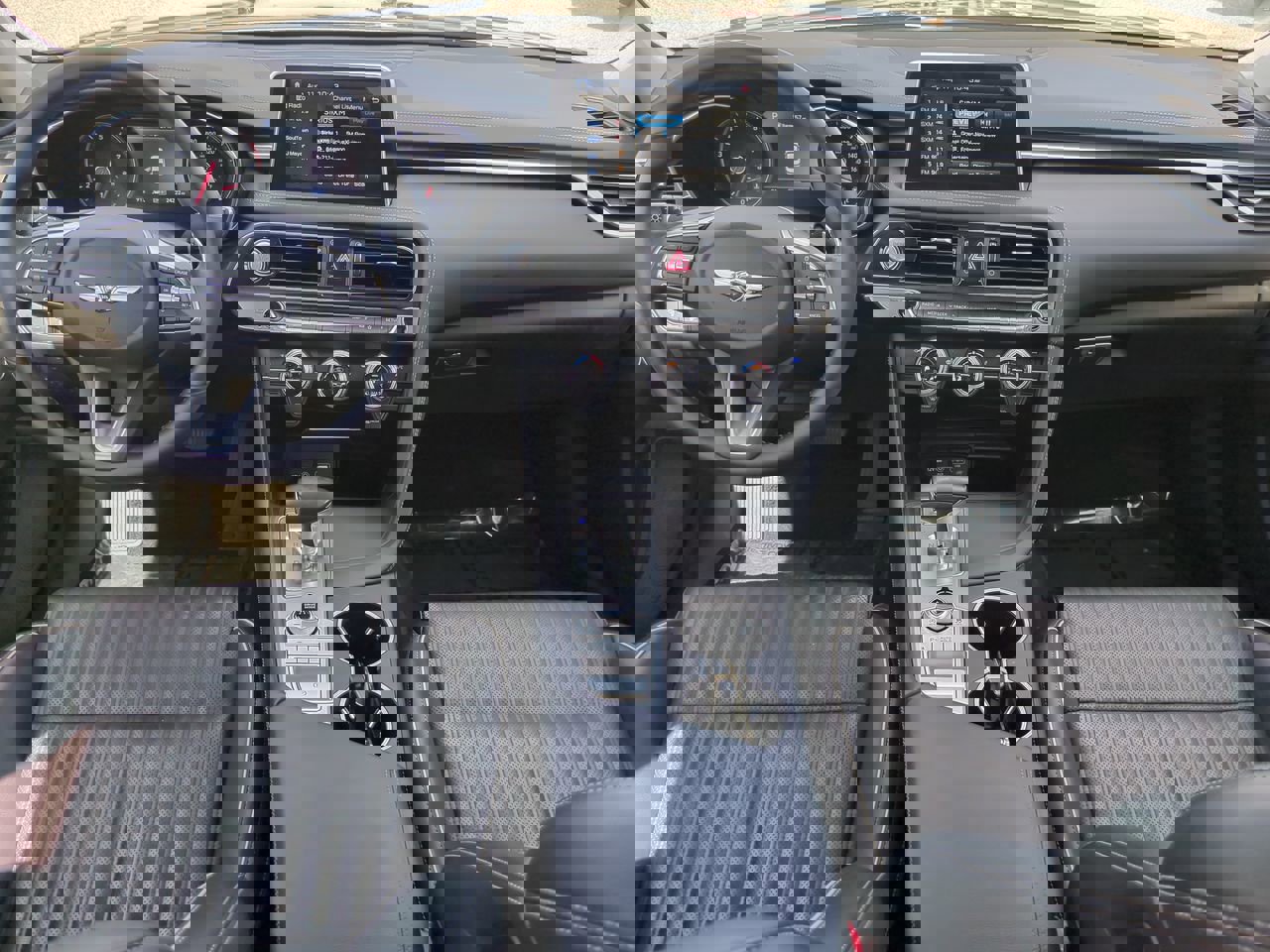 2021 Genesis G70 2.0T photo 13