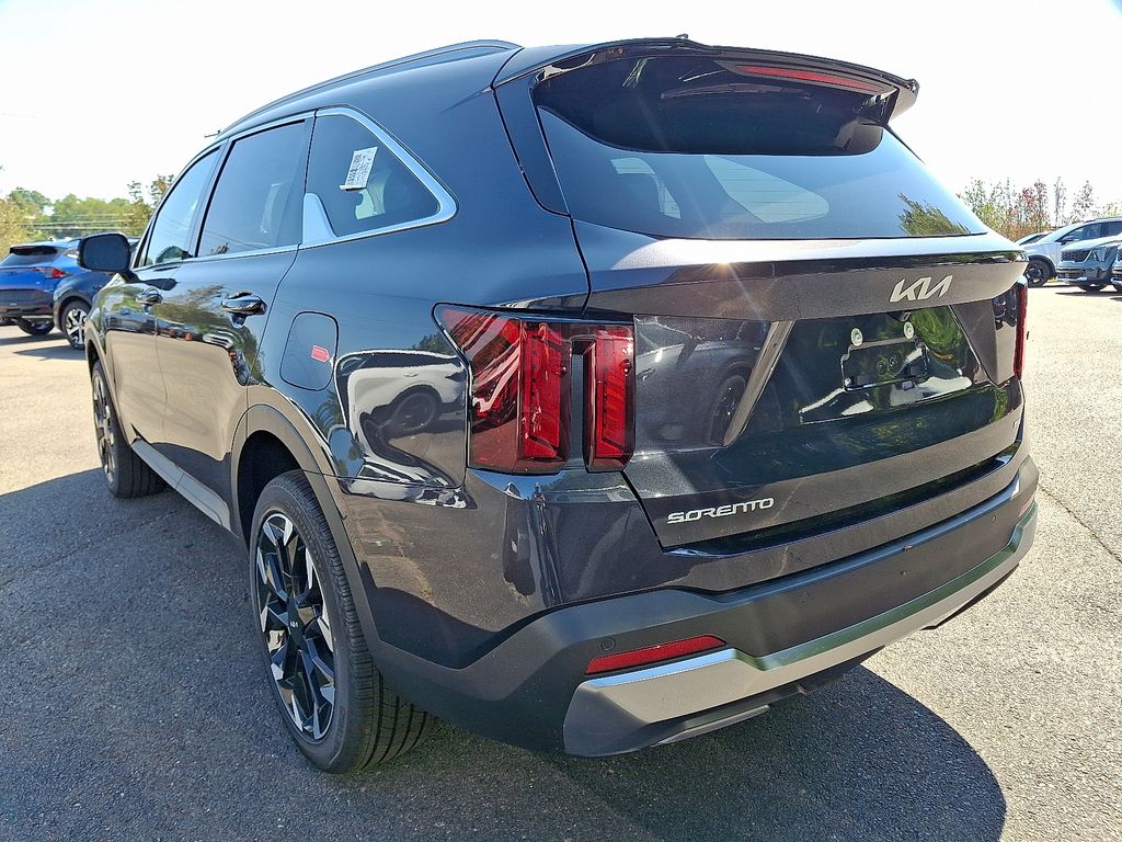 2026 Kia Sorento EX photo 4