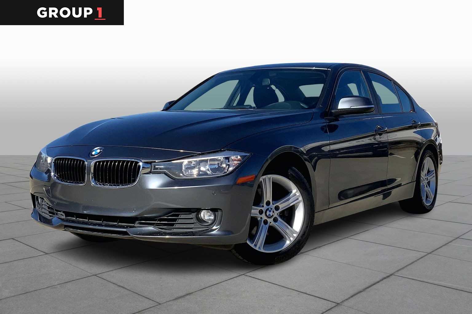 2015 BMW 3 Series 328i's photo