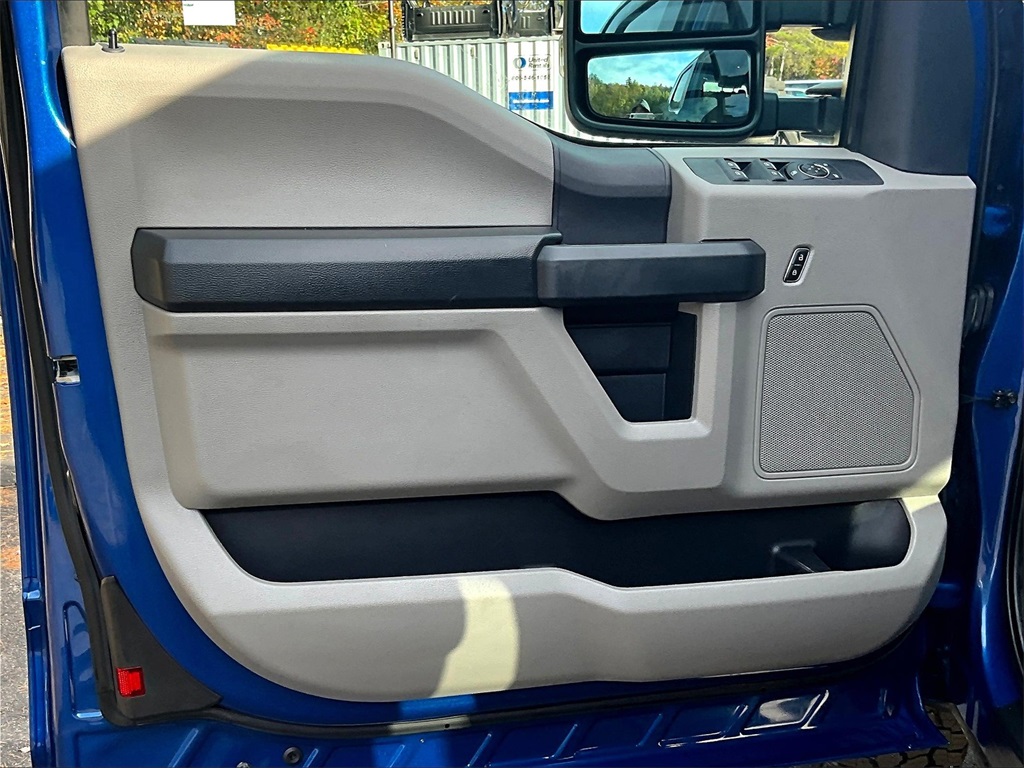 2022 Ford F-250 photo 9