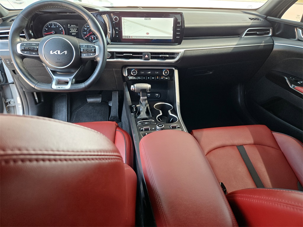 2024 Kia K5 GT-Line photo 11
