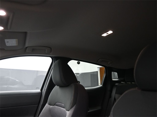 2025 Nissan Kicks SV photo 15