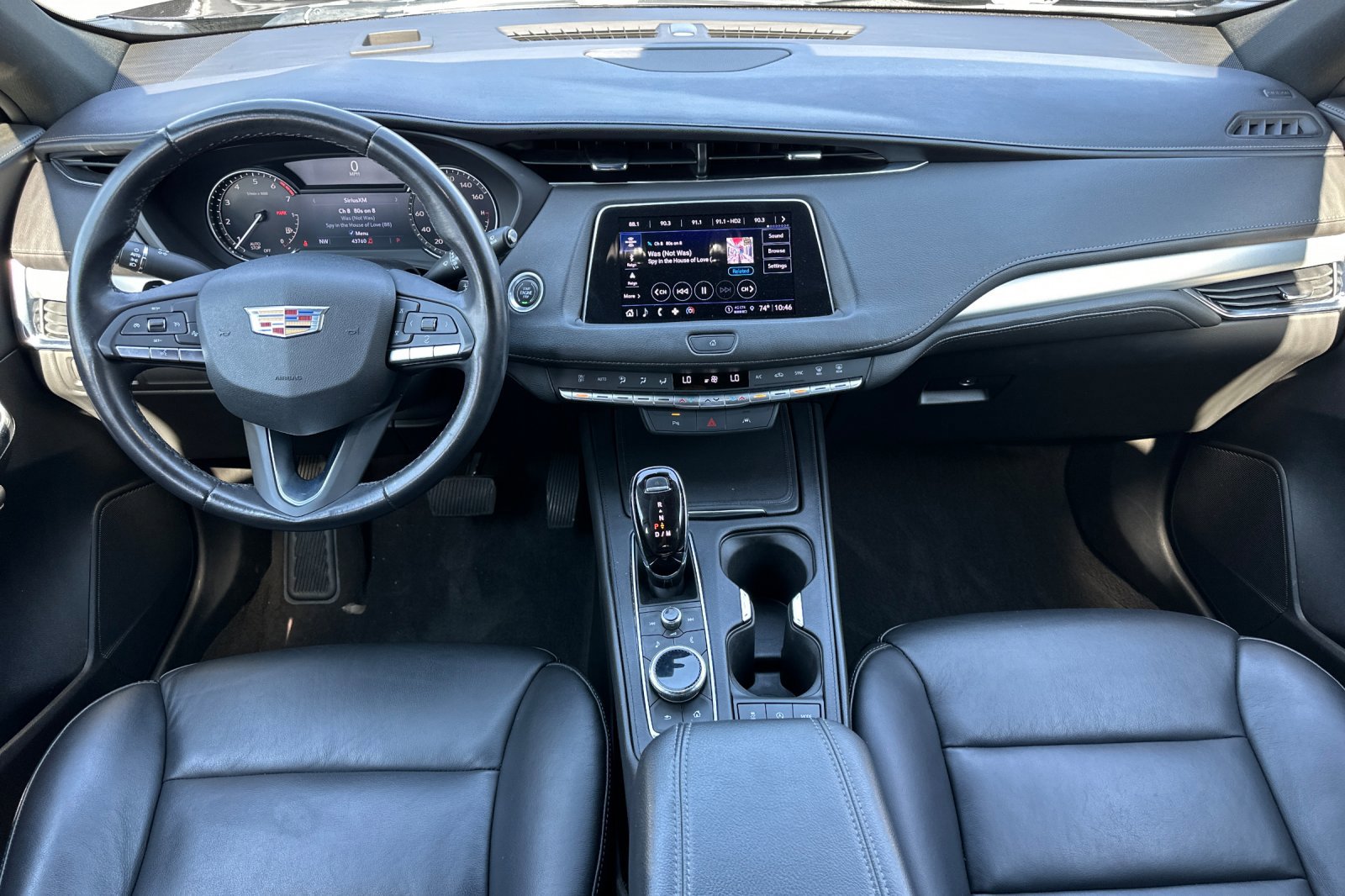 2023 Cadillac XT4 Premium Luxury photo 11
