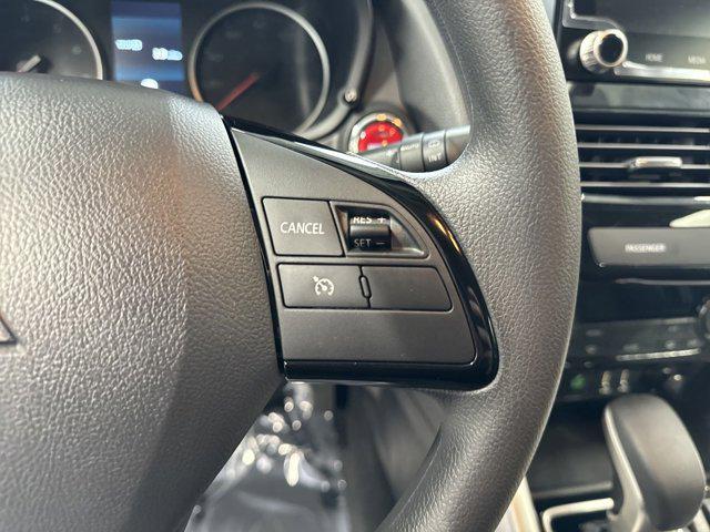 2024 Mitsubishi Eclipse Cross Ralliart photo 8