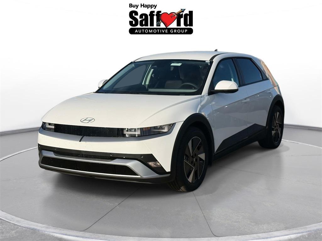 2026 Hyundai IONIQ 5 SE's photo