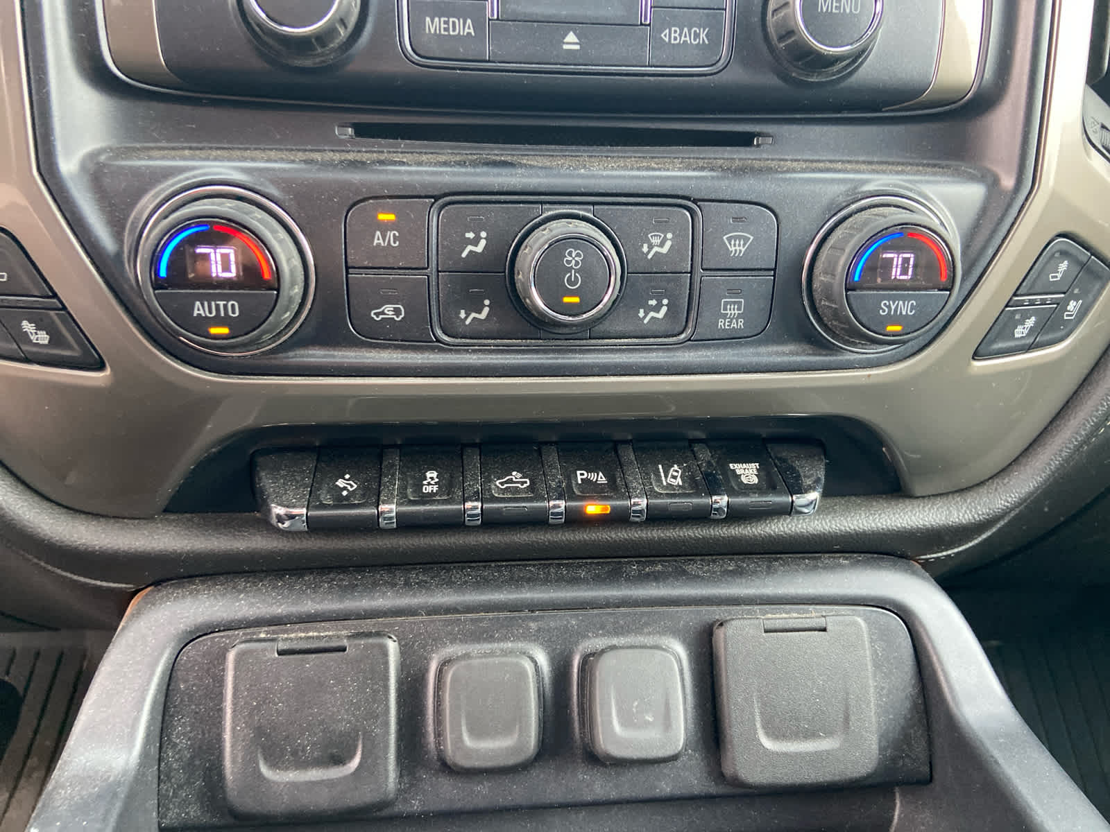 2019 Chevrolet Silverado 2500HD High Country photo 25
