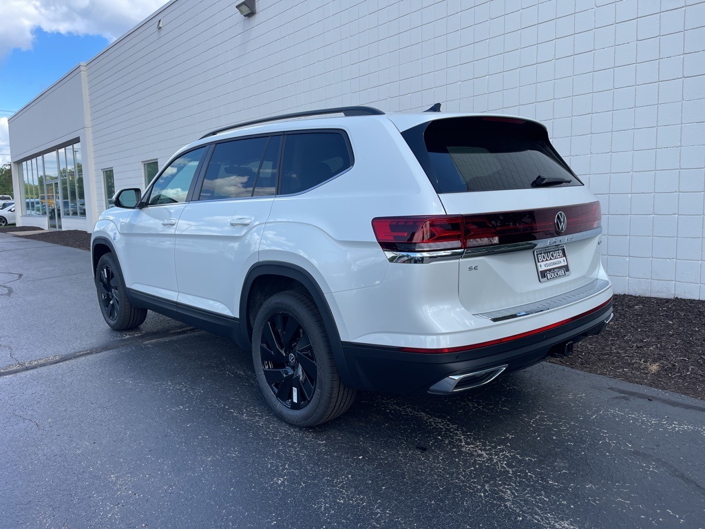 2026 Volkswagen Atlas SE Technology photo 2