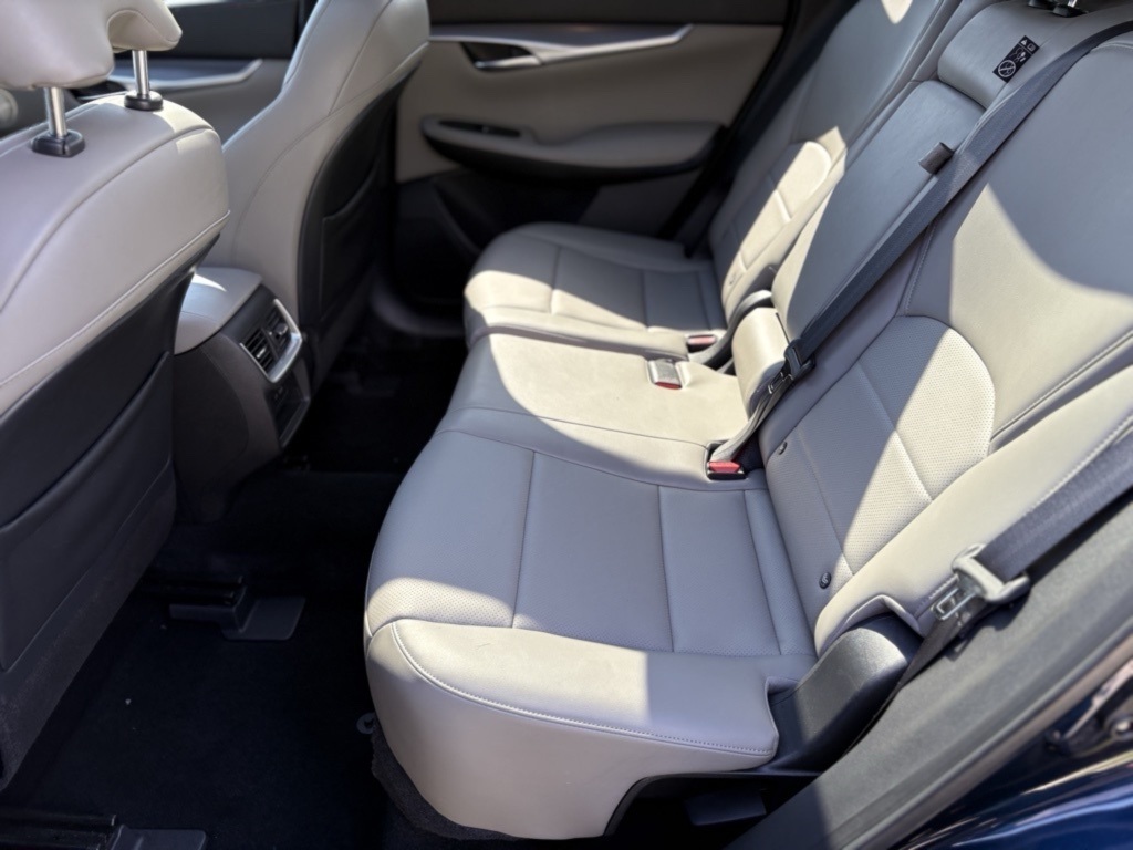 2023 Infiniti QX50 Luxe AWD photo 22