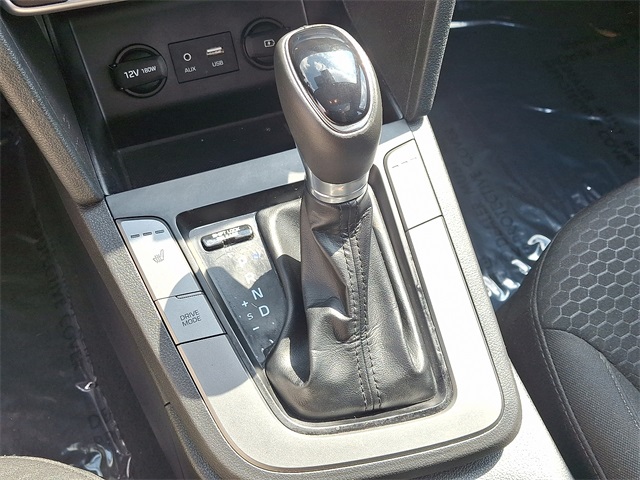 2020 Hyundai Elantra Value Edition photo 21