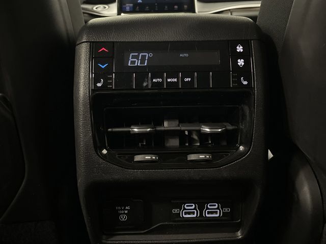 2023 Jeep Grand Cherokee Limited photo 30