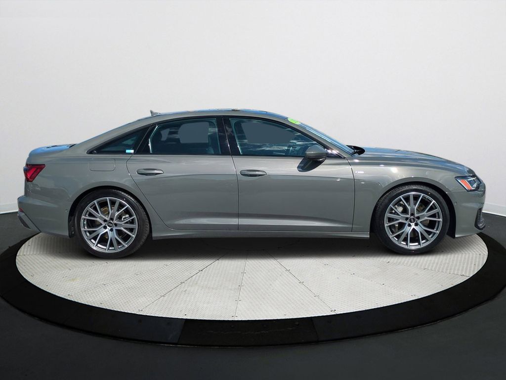 2022 Audi A6 3.0T Premium Plus Quattro photo 3