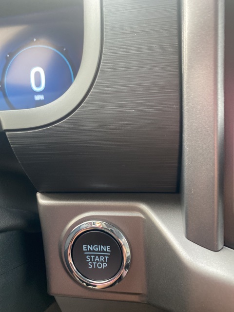 2025 Ford F-150 XLT photo 18