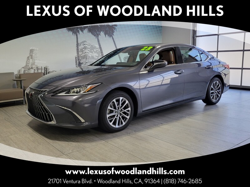 2023 Lexus ES 350's photo