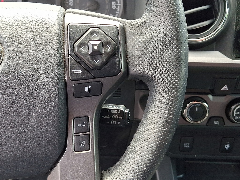 2019 Toyota Tacoma TRD Off-Road 4x4 Access Cab photo 21
