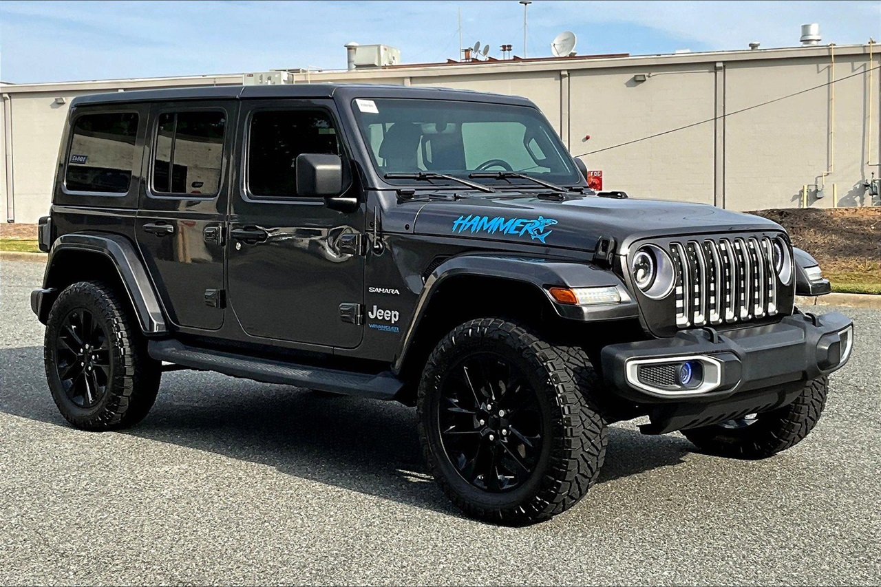 2021 Jeep Wrangler Unlimited Sahara 4xe photo 2
