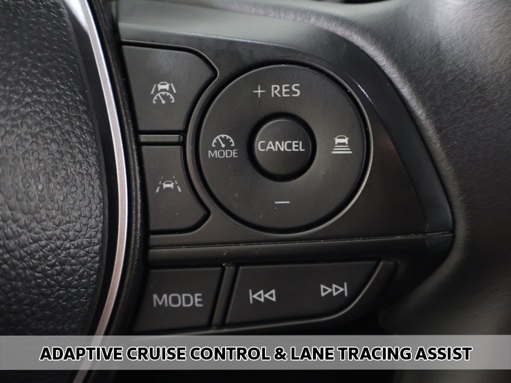 2025 Toyota Corolla SE photo 3