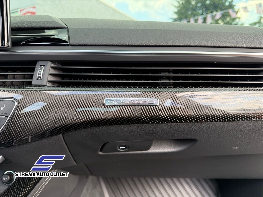 2022 Audi S4 Base Premium Plus photo 17