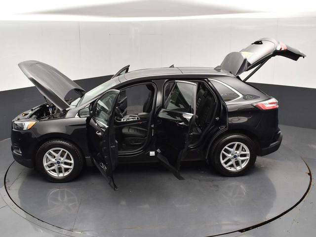 2022 Ford Edge SEL photo 23