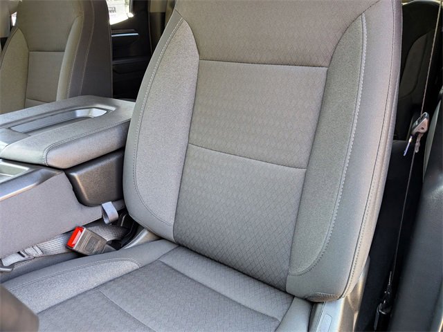 2025 Chevrolet Silverado 1500 LT photo 14