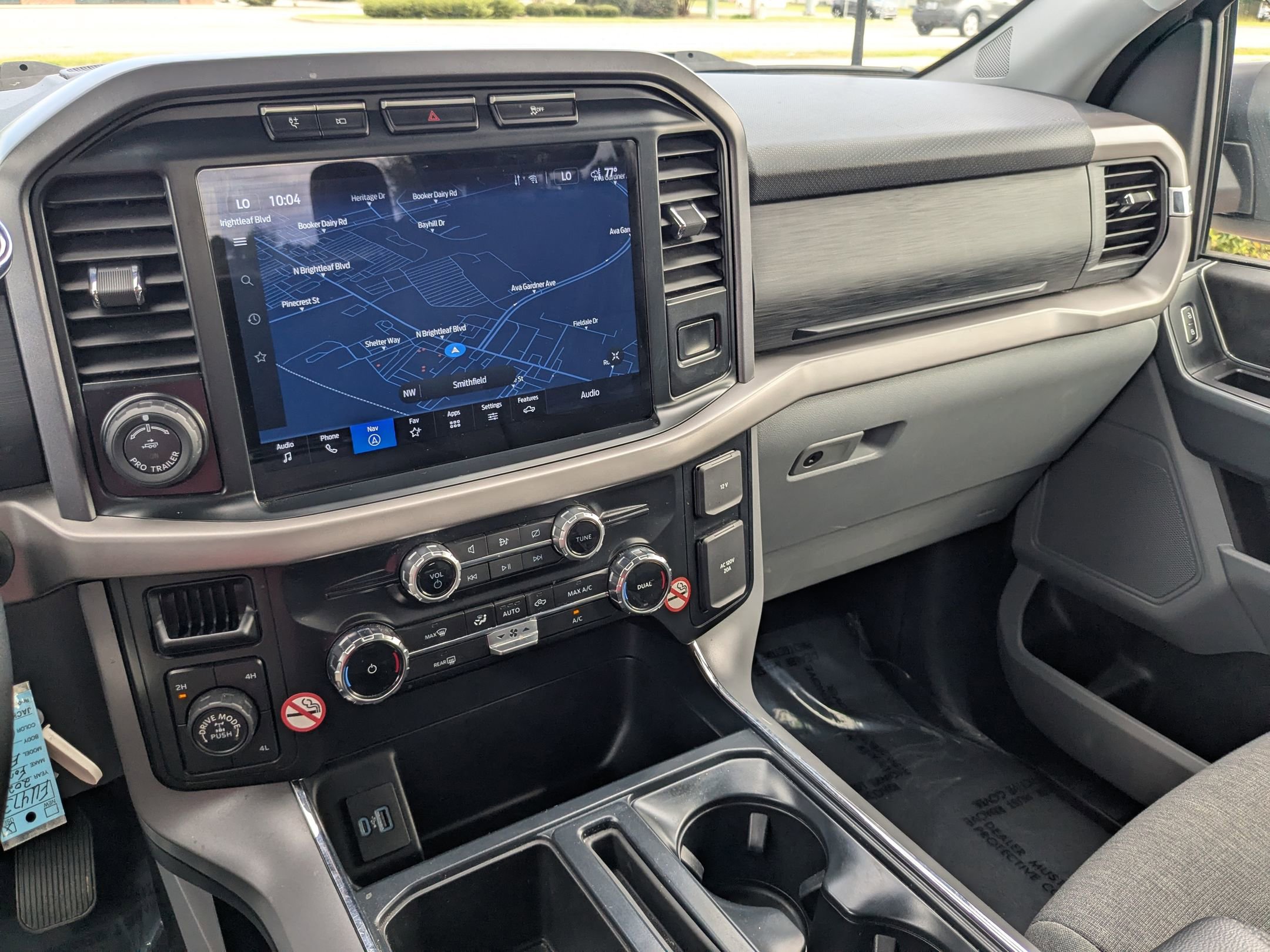2024 Ford F-150 XLT photo 22