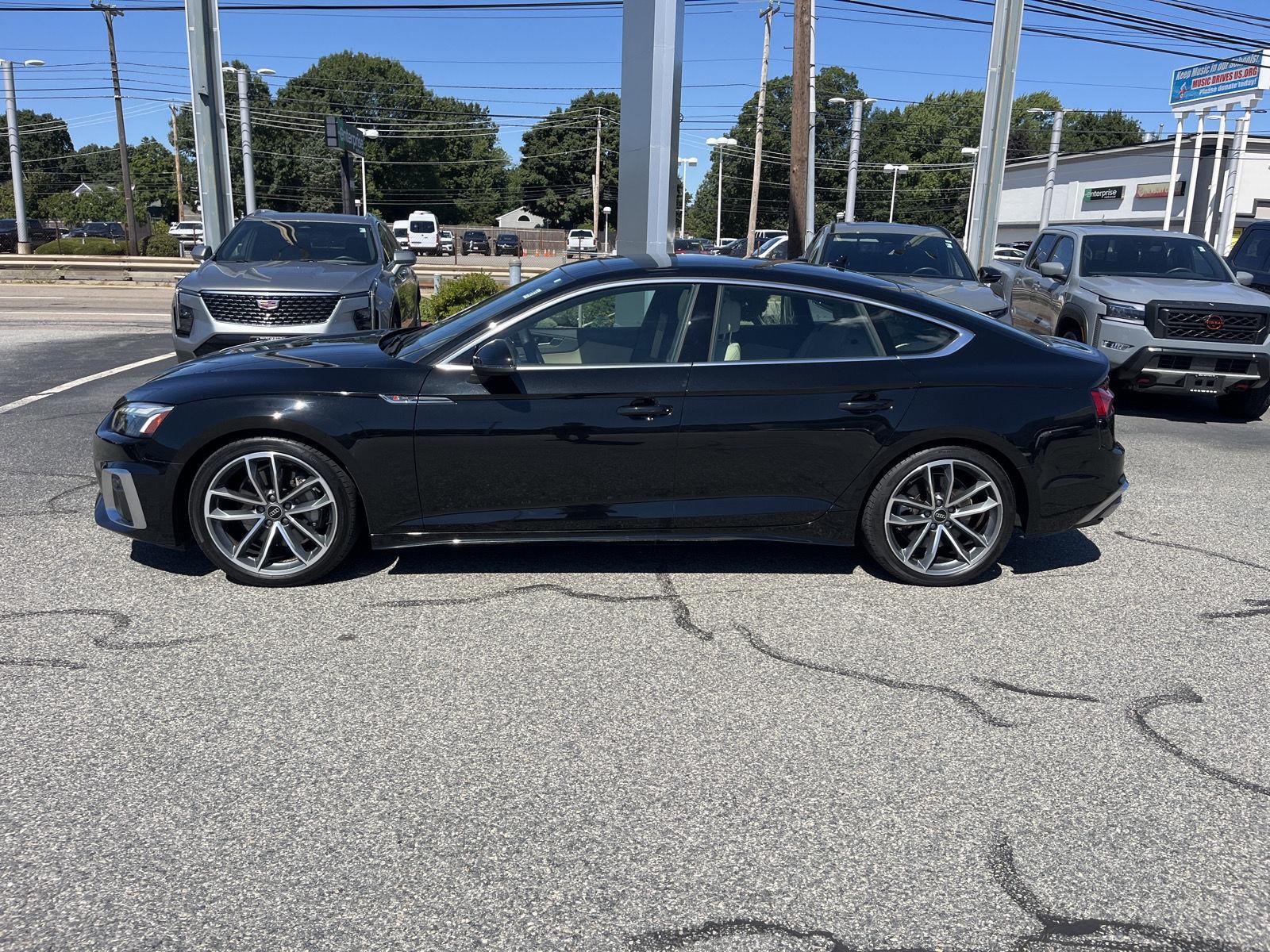 2023 Audi A5 S line Quattro Premium Plus photo 4