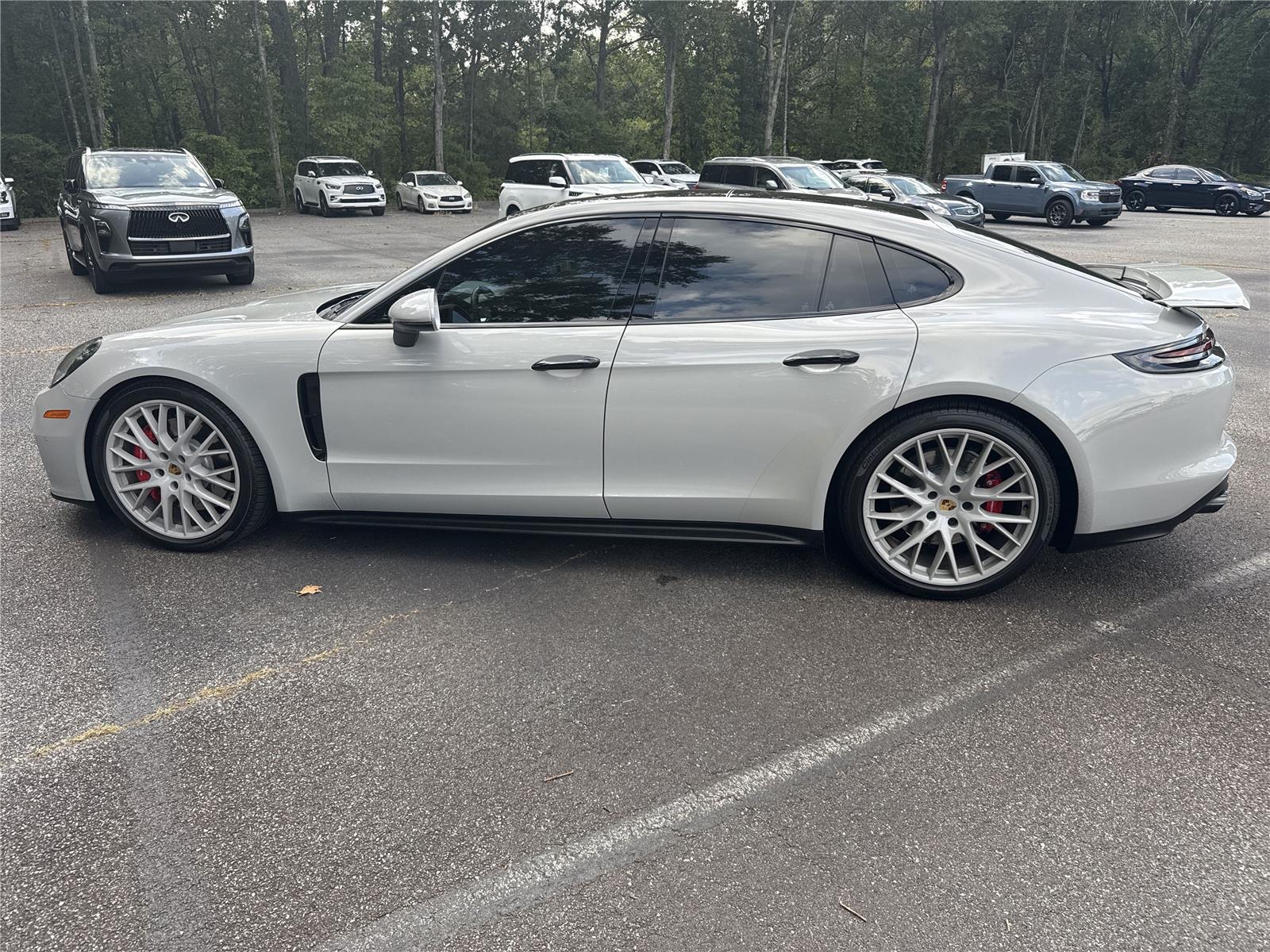 2020 Porsche Panamera GTS photo 27