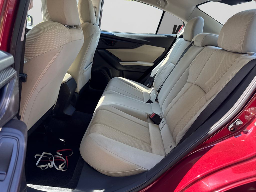 2017 Subaru Impreza 2.0i Premium photo 10