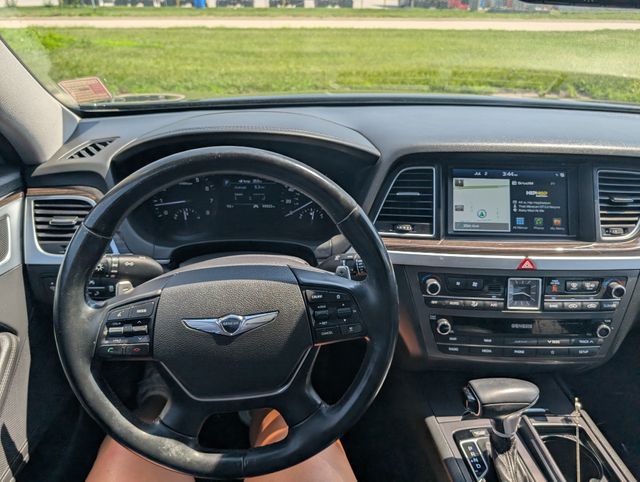 2019 Genesis G80 3.8 photo 17