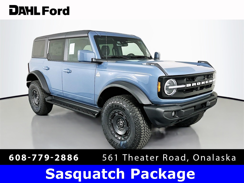 2025 Ford Bronco 4-Door Outer Banks's photo