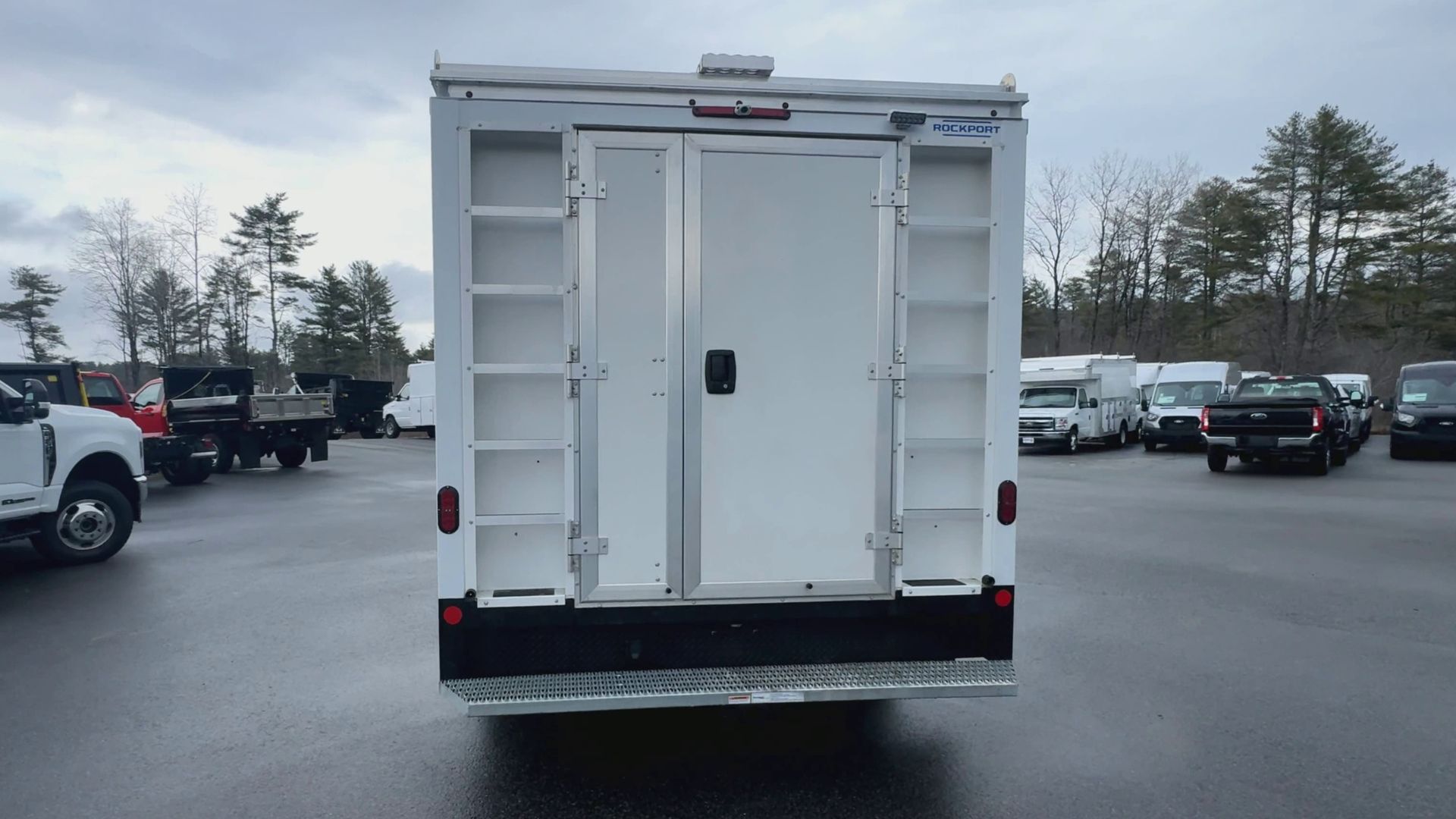 2026 Ford E-350 Base photo 18