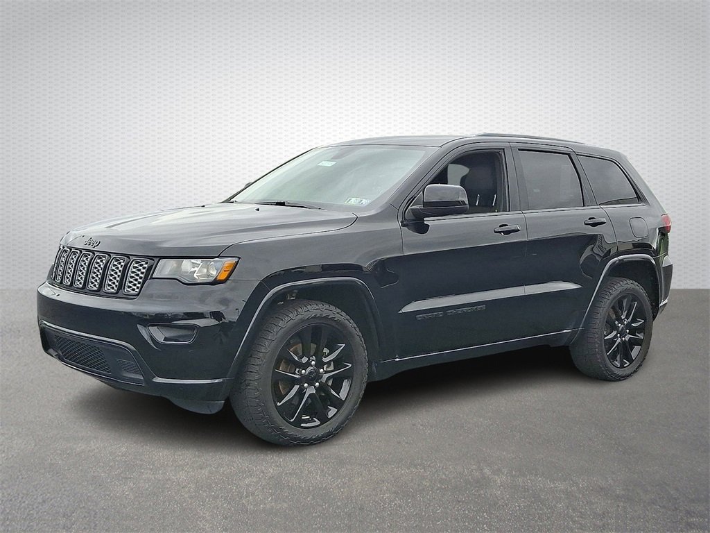 2019 Jeep Grand Cherokee Altitude photo 3