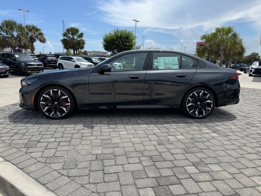 2026 Bmw 550e xDrive photo 12