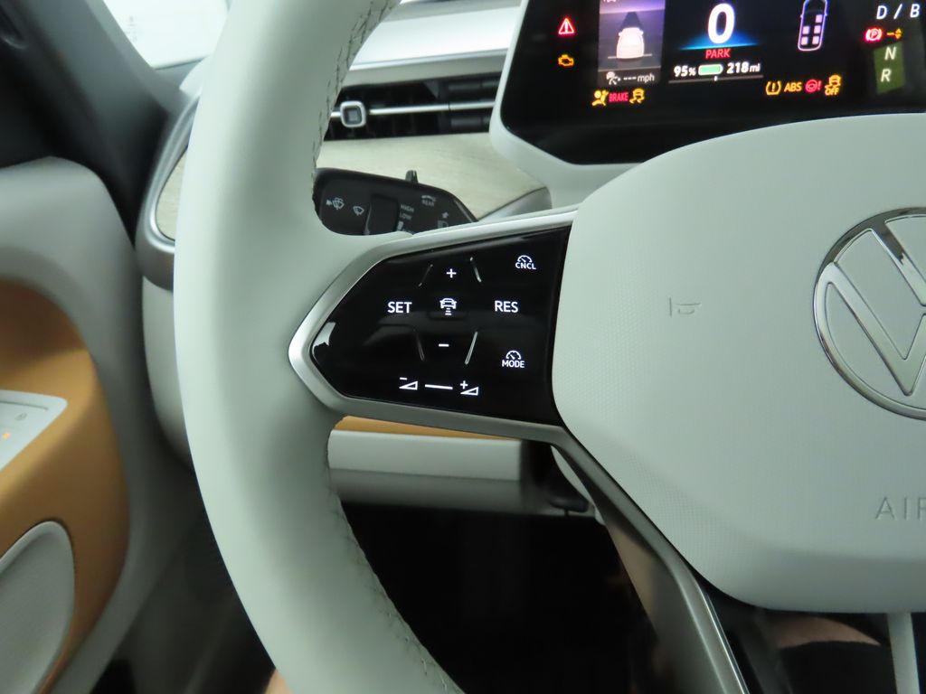 2025 Volkswagen ID. Buzz photo 9
