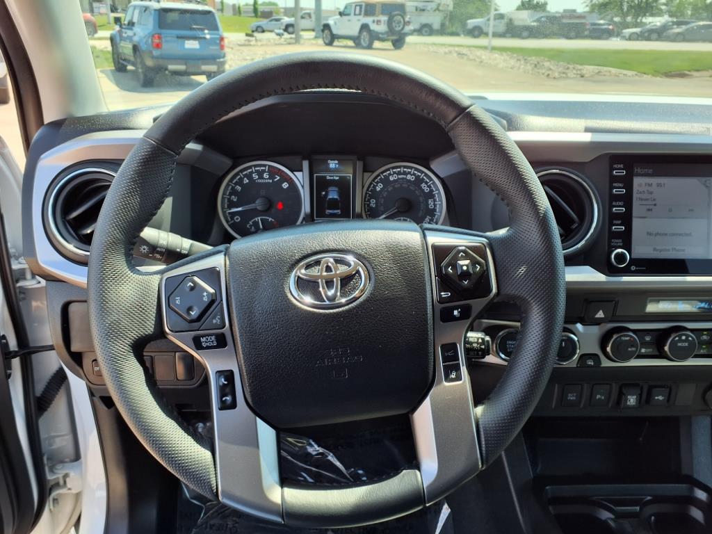 2023 Toyota Tacoma SR5 photo 20