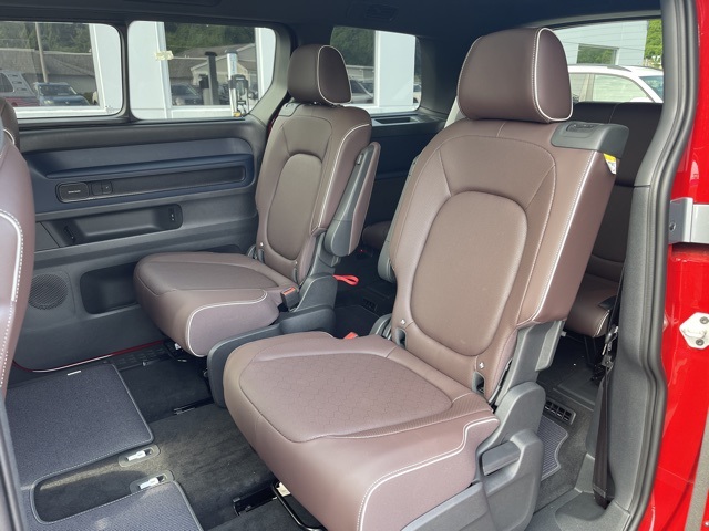 2025 Volkswagen ID. Buzz Pro Plus photo 14