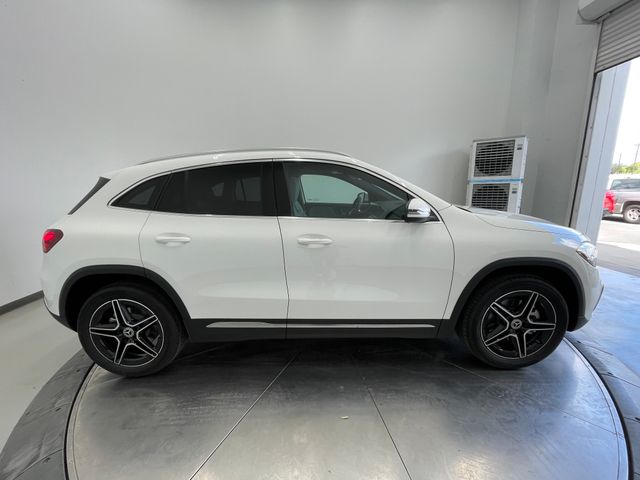 2026 Mercedes Benz GLA 250 photo 15