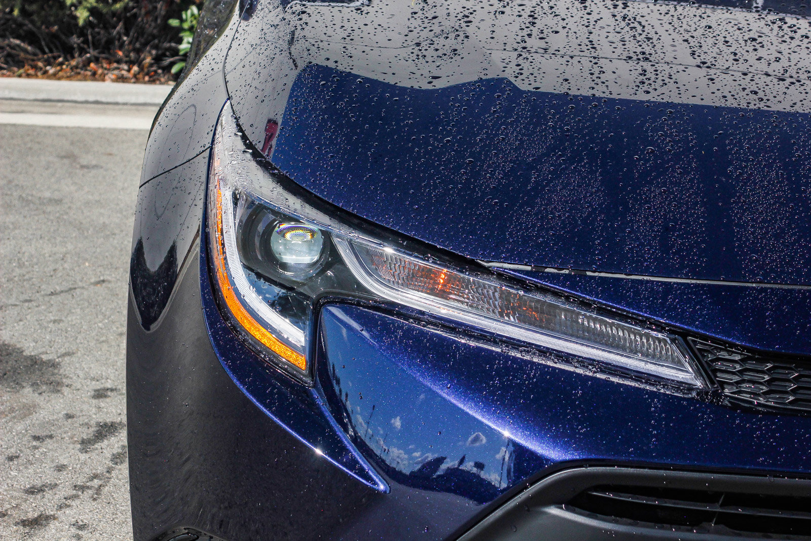 2026 Toyota Corolla LE photo 3