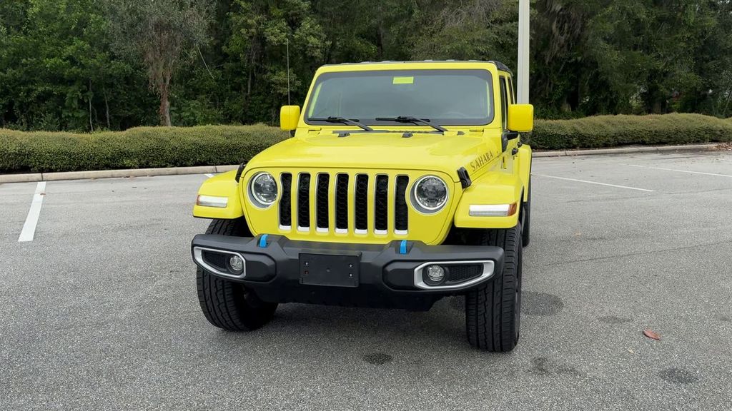 2023 Jeep Wrangler Sahara 4xe photo 2