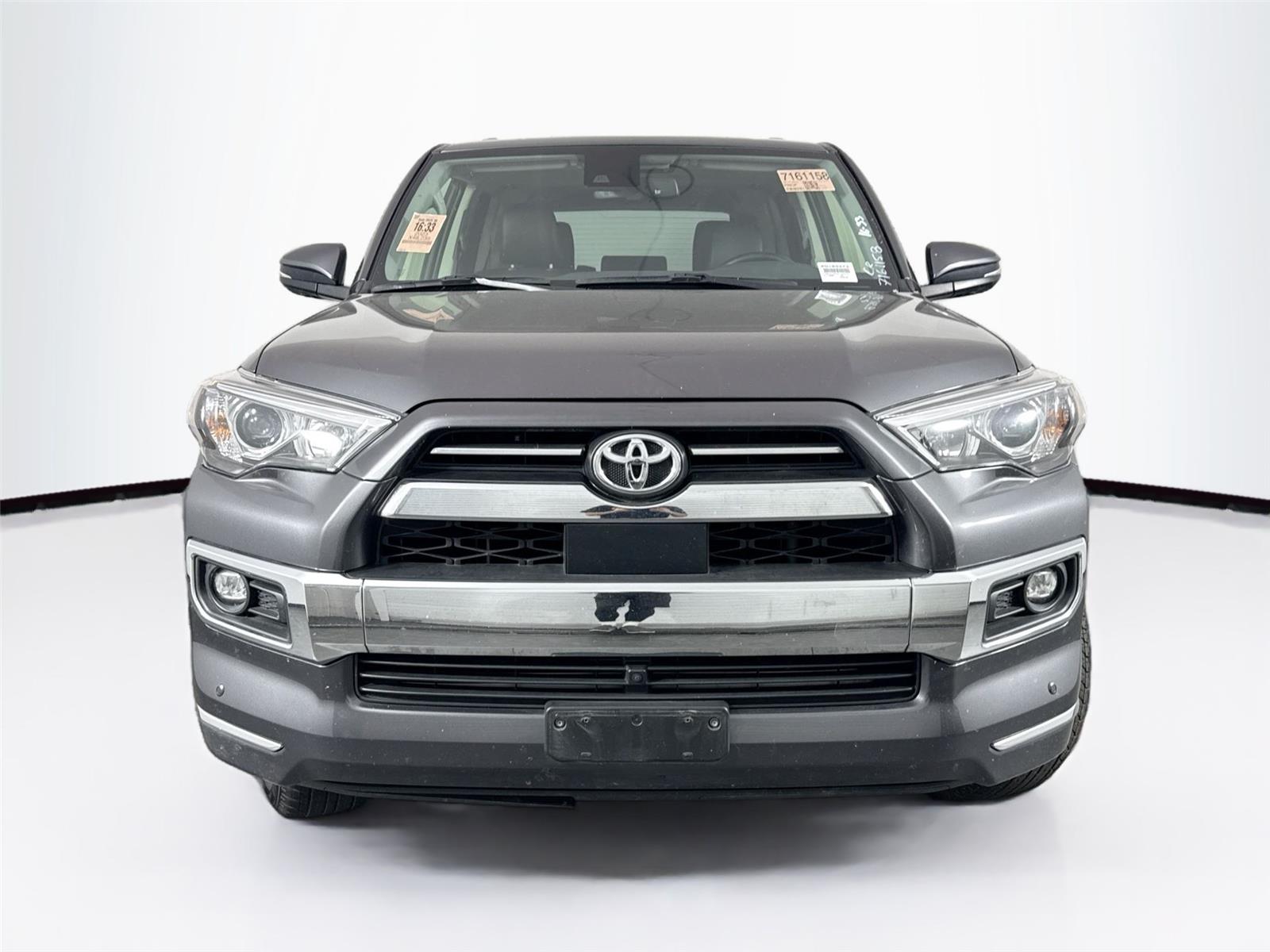 2023 Toyota 4Runner Limited photo 2