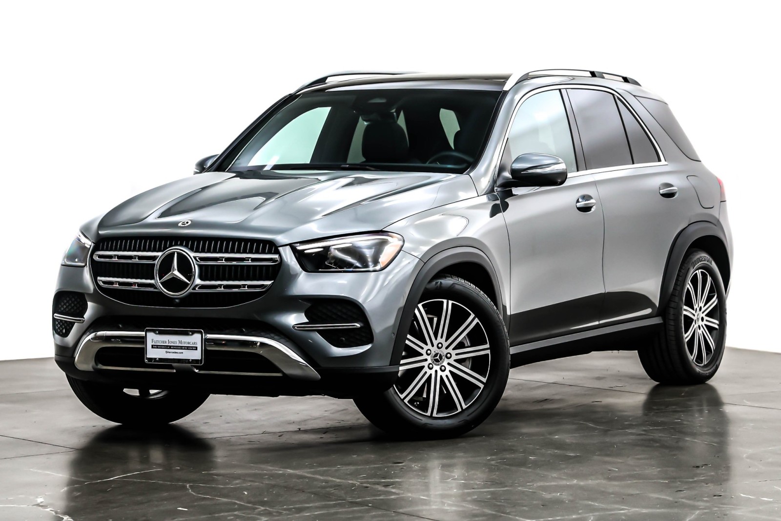 2025 Mercedes-Benz GLE Base's photo