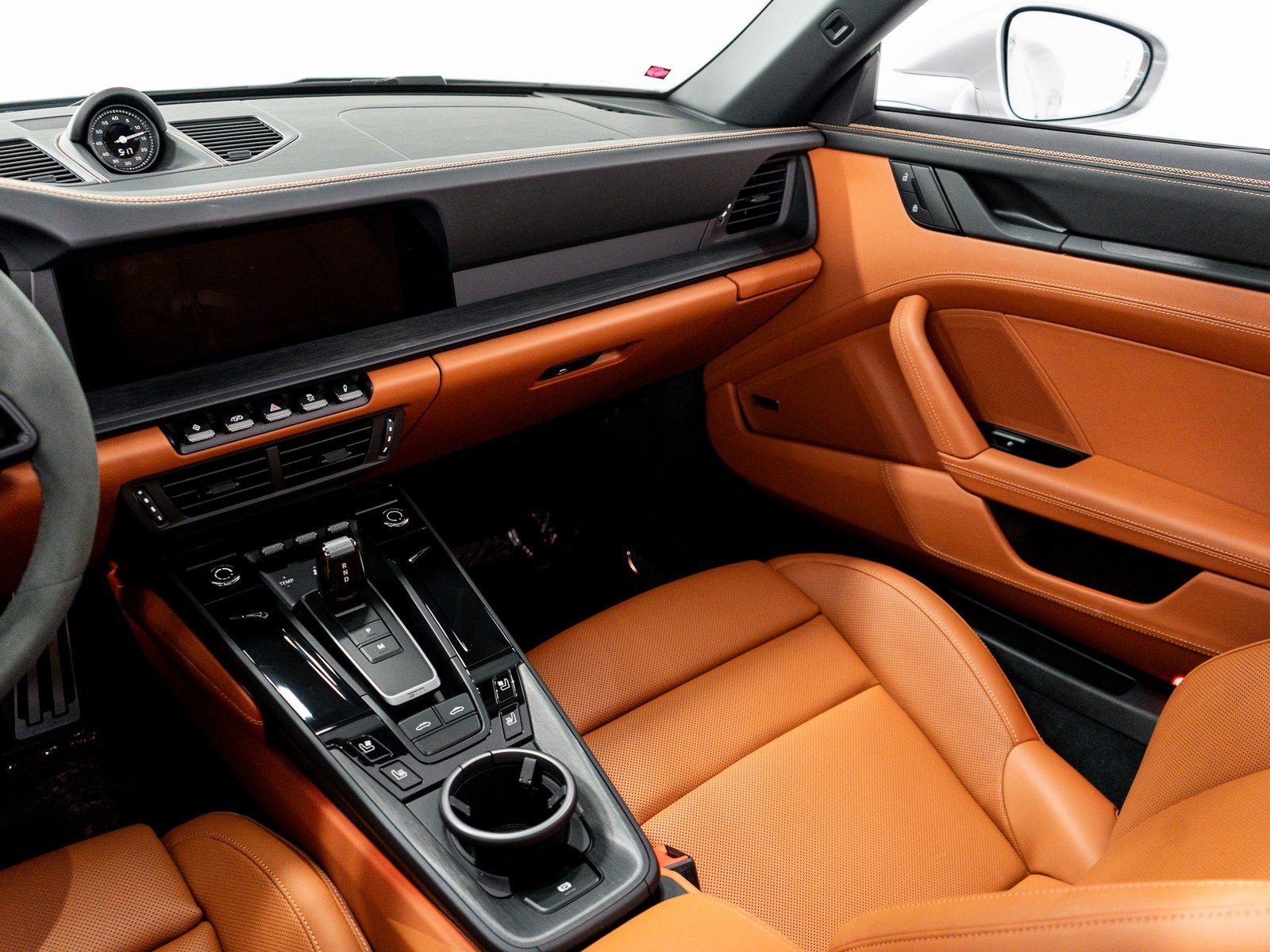 2025 Porsche 911 Targa 4 GTS photo 31