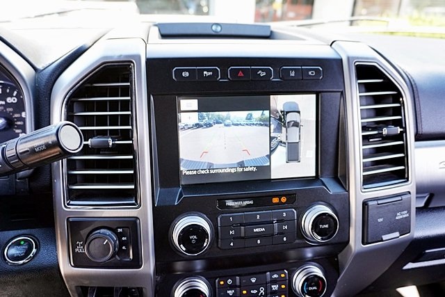 Used 2021 Black Ford Platinum image 31